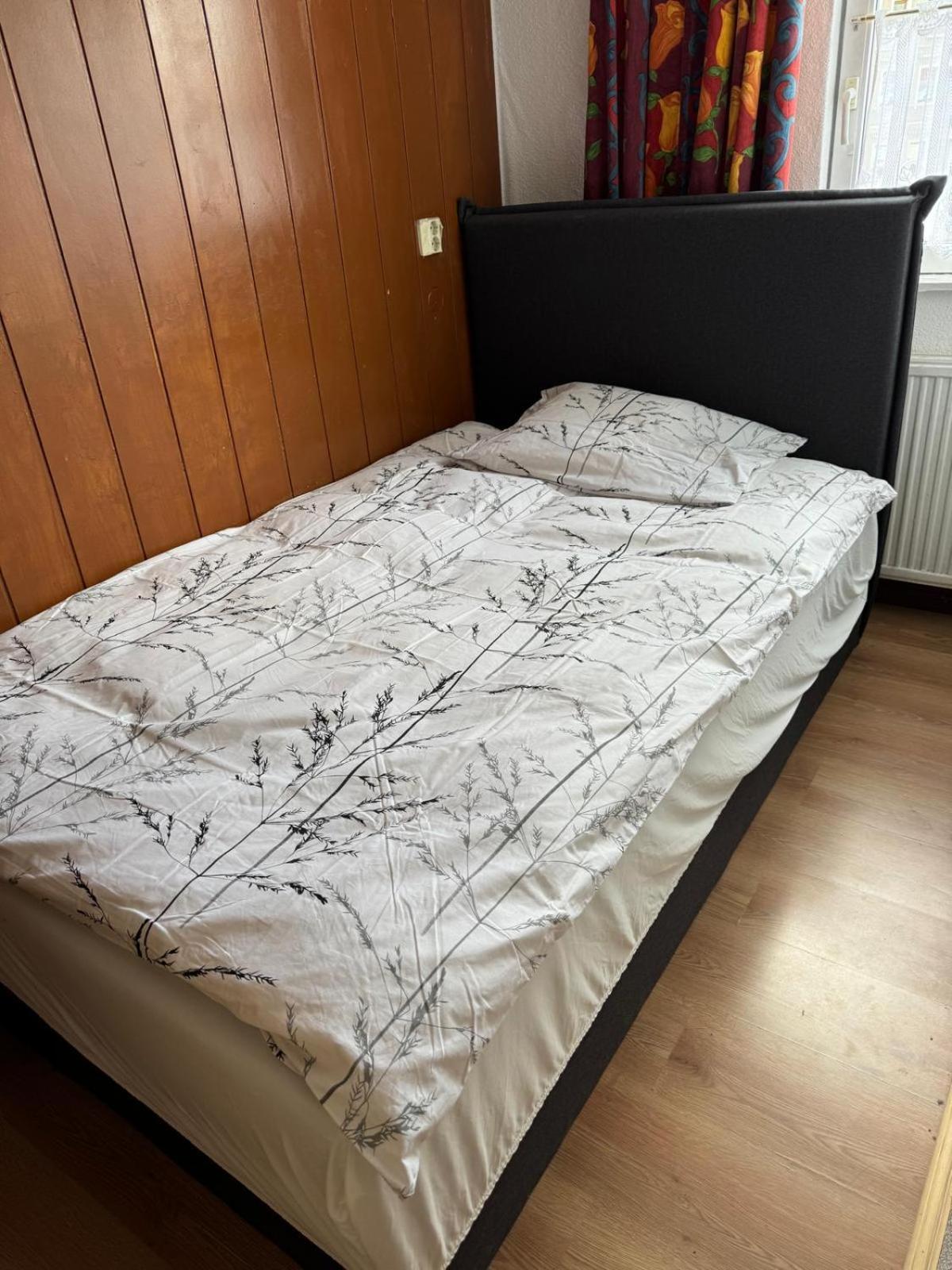 Ferienwohnung In Stadtroda Exterior foto